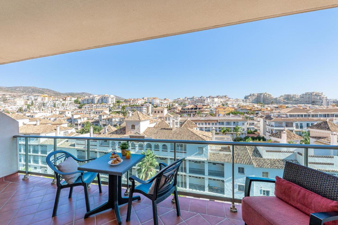 797 Holiday Rentals - Arcosur1- Moderno Apartamento Con Terraza Y Vistas Benalmádena Dış mekan fotoğraf