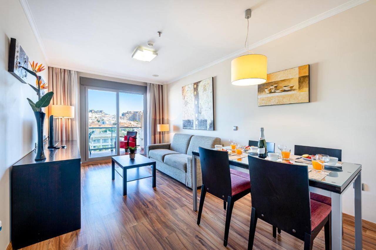 797 Holiday Rentals - Arcosur1- Moderno Apartamento Con Terraza Y Vistas Benalmádena Dış mekan fotoğraf