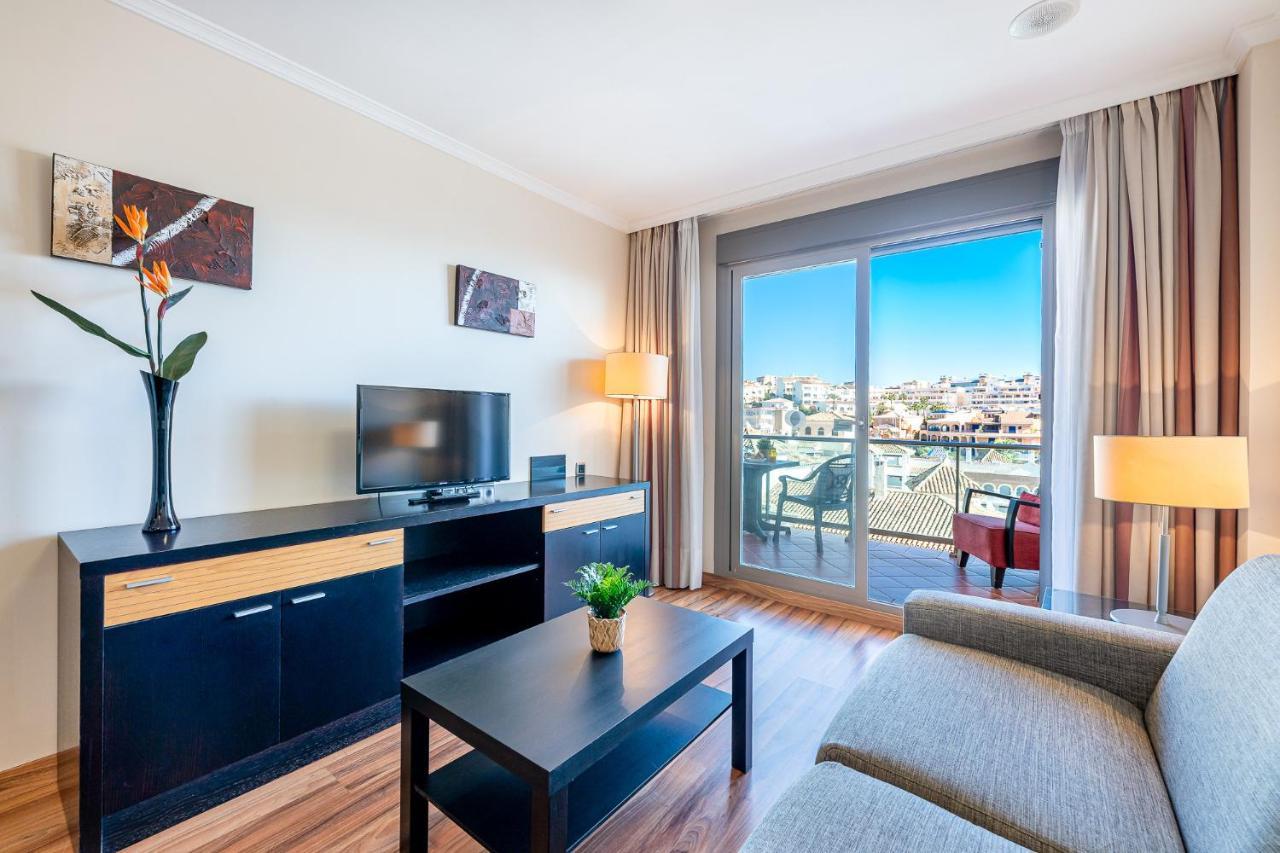 797 Holiday Rentals - Arcosur1- Moderno Apartamento Con Terraza Y Vistas Benalmádena Dış mekan fotoğraf