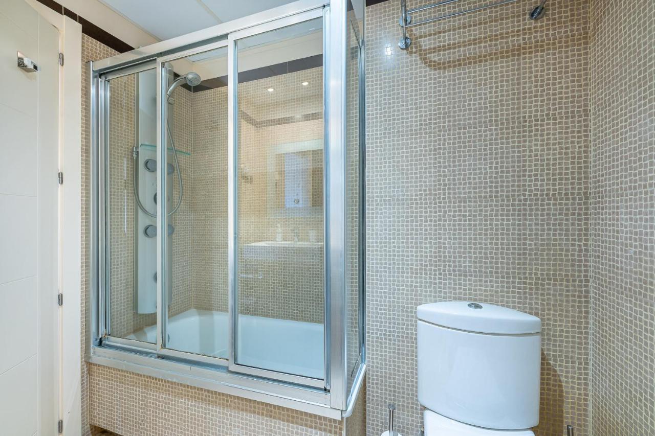 797 Holiday Rentals - Arcosur1- Moderno Apartamento Con Terraza Y Vistas Benalmádena Dış mekan fotoğraf