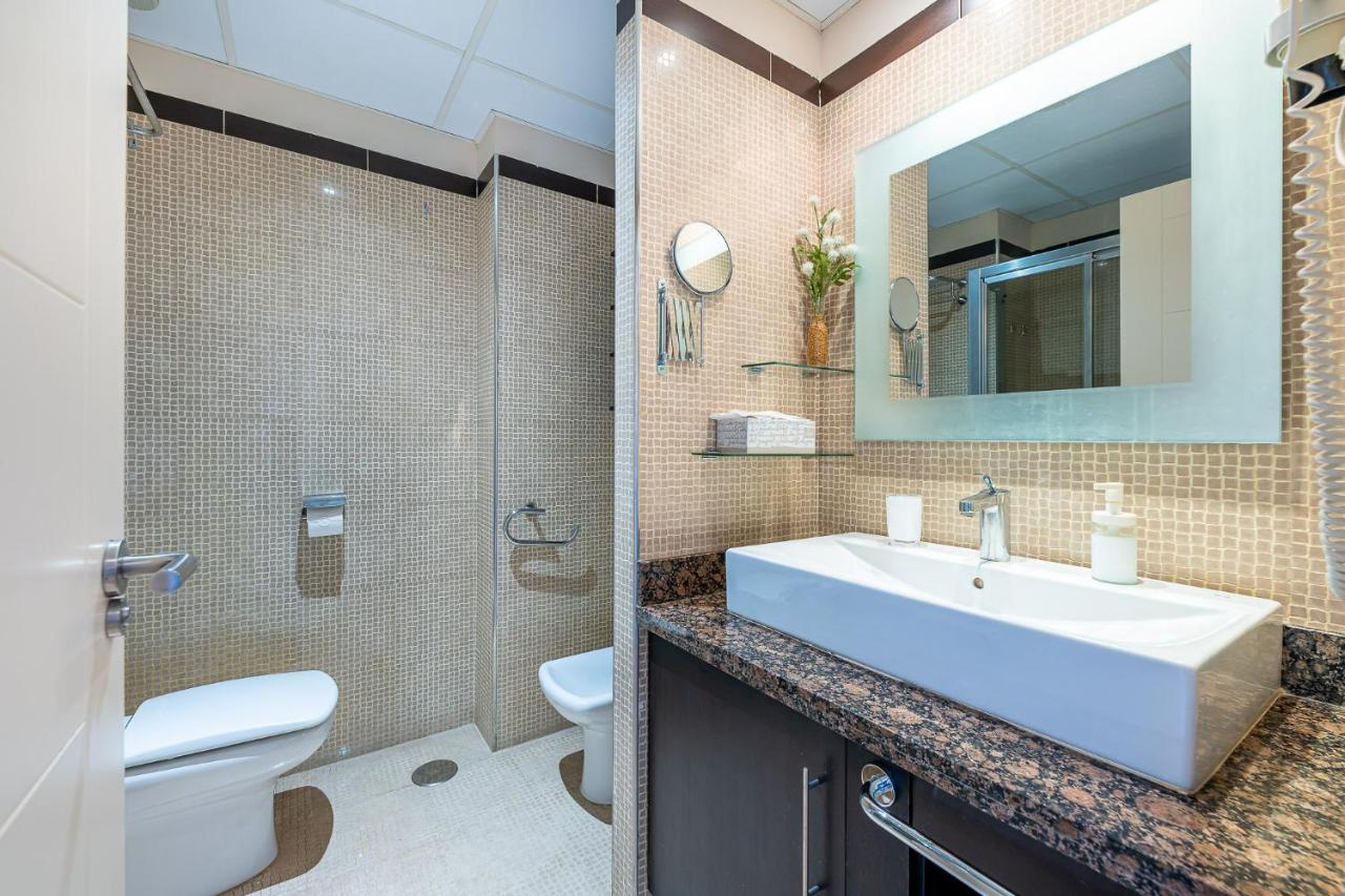 797 Holiday Rentals - Arcosur1- Moderno Apartamento Con Terraza Y Vistas Benalmádena Dış mekan fotoğraf