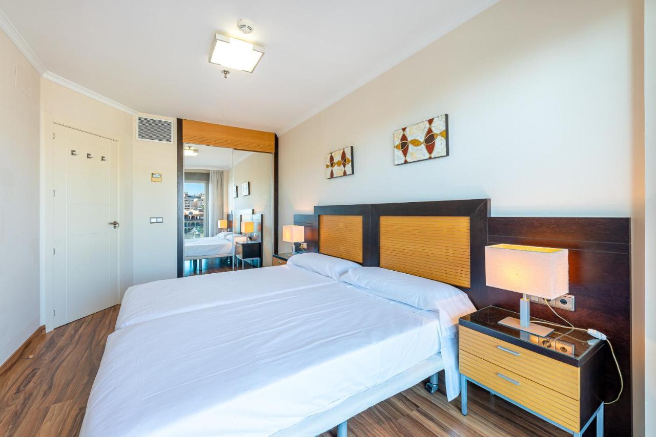 797 Holiday Rentals - Arcosur1- Moderno Apartamento Con Terraza Y Vistas Benalmádena Dış mekan fotoğraf